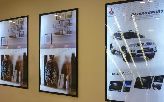 Hộp đèn siêu mỏng cho showroom ô tô
